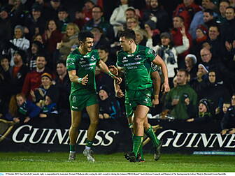 Connacht trio sign contract ex...